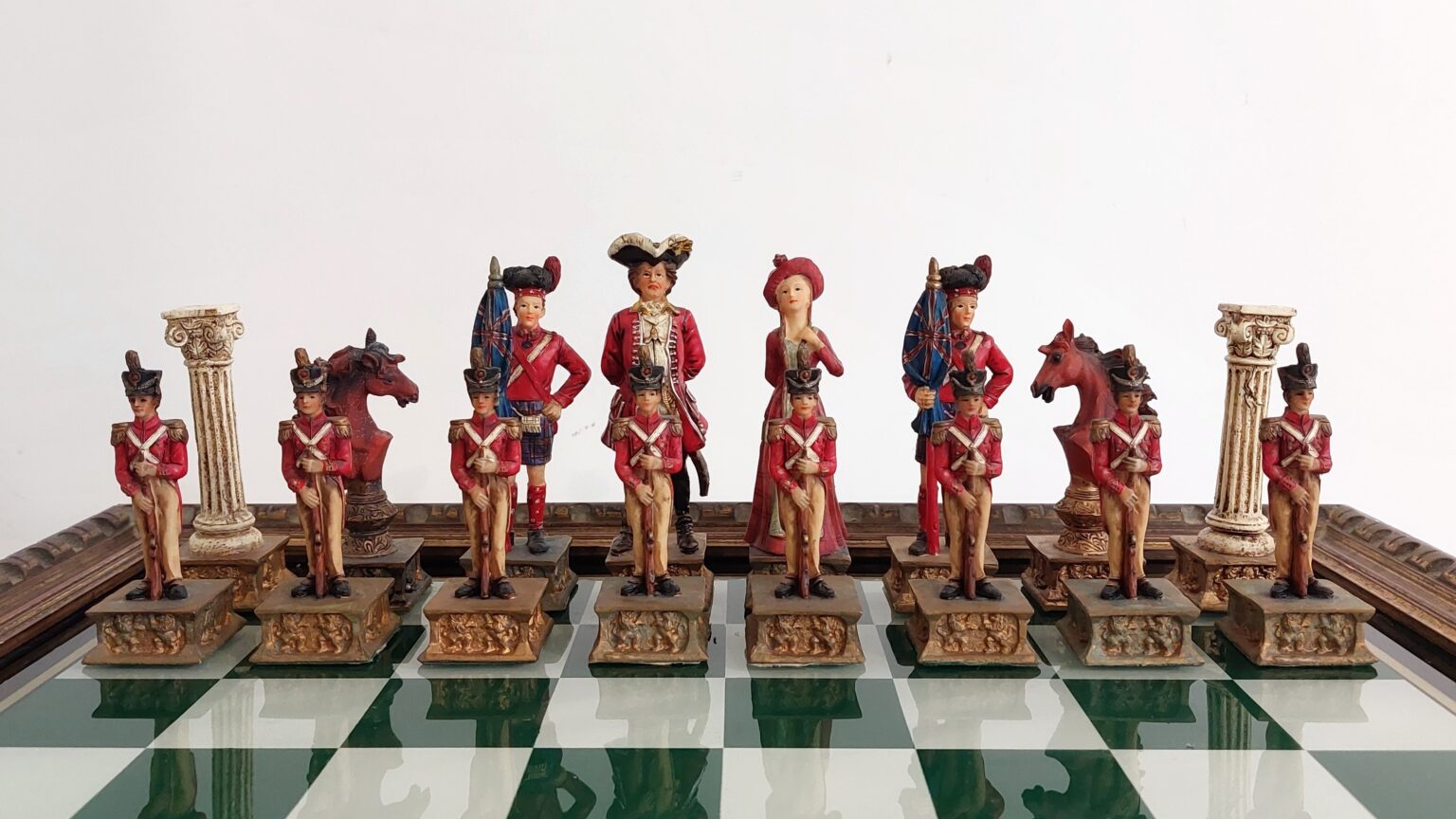 Napoleon-Wellesley-chess-set (8)