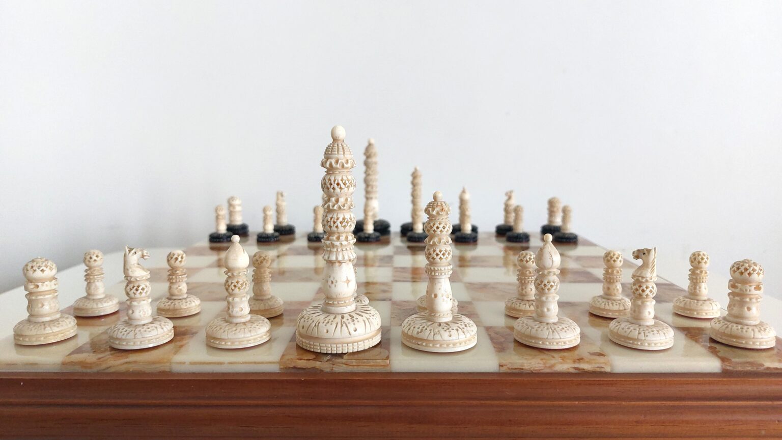 indian-ivory-chess-set-marble (3)